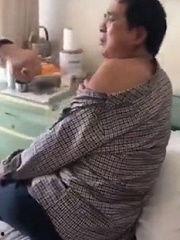 打光屁屁打到哭视频