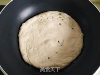 葱花油饼的做法视频,家常美味一学就会
