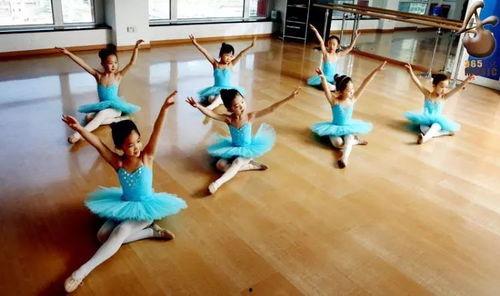 踏浪少儿舞蹈视频教学,轻松入门，舞动童年